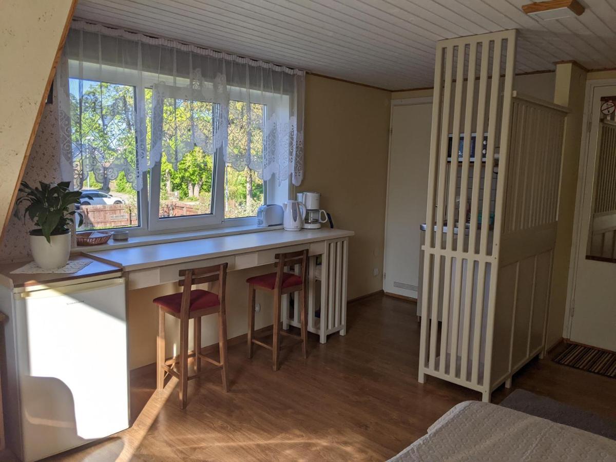 קורסארה Paerna Guesthouse & Apartments מראה חיצוני תמונה