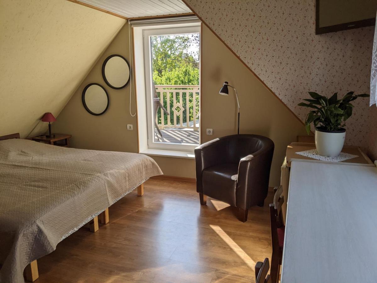 קורסארה Paerna Guesthouse & Apartments מראה חיצוני תמונה