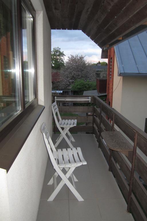 קורסארה Paerna Guesthouse & Apartments מראה חיצוני תמונה